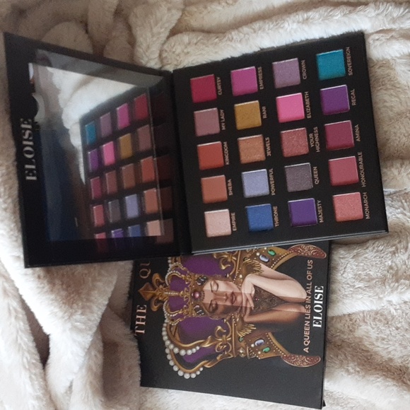 🌻5/$25 Eloise Makeup Eloise The Queen Eyeshadow Palette - Picture 4 of 5